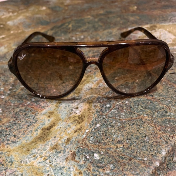 Ray-Ban Accessories - Ray Ban CATS 5000 Sunglasses
